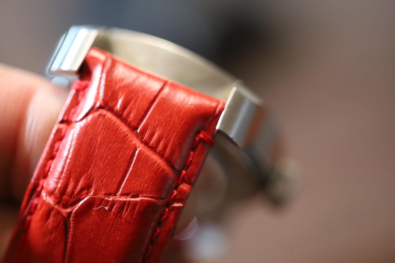 red leather alligator pattern watchband