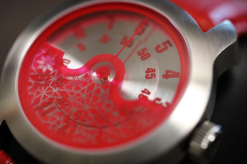 red watch dial