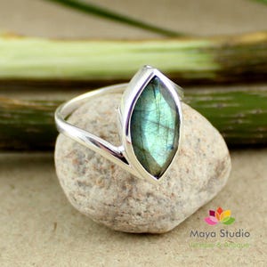 Handmade 925 sterling Silver Jewelry Fire Labradorite Minimalist Ring Healing Gemstone Solitaire Marquise Ring Gift for Men Women  MR1072