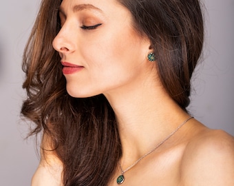 Ensembles brodés faits main - point de croix - Bijoux en acier - Fabriqués avec des fils de soie