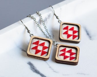 Handmade embroidered sets - cross stitch - earrings - necklace