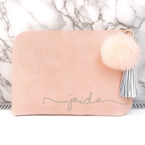 MacBook Pro 14-hoes, 13-inch laptophoes, laptoptas, MacBook Air 15-hoes, MacBook Air-hoes. Case met monogram: alle laptops beschikbaar.