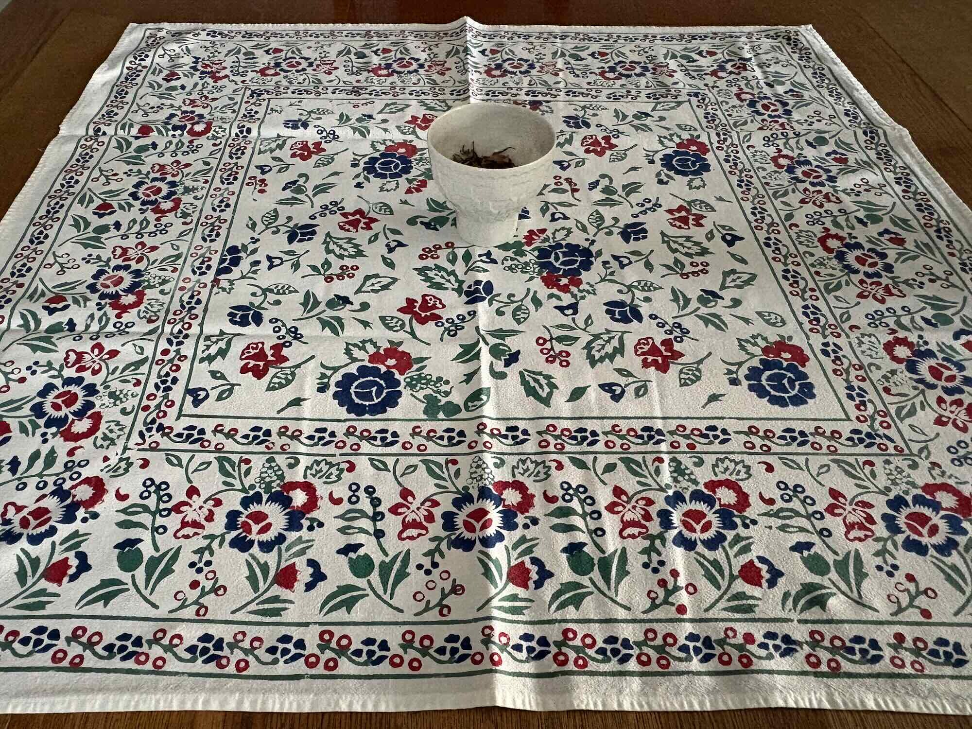 ユニークなスウェーデン製ハンドプリントコットンテーブルクロス 花と