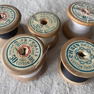 Five Vintage Wooden Cotton Reels J P Coats 36 Machine Cotton