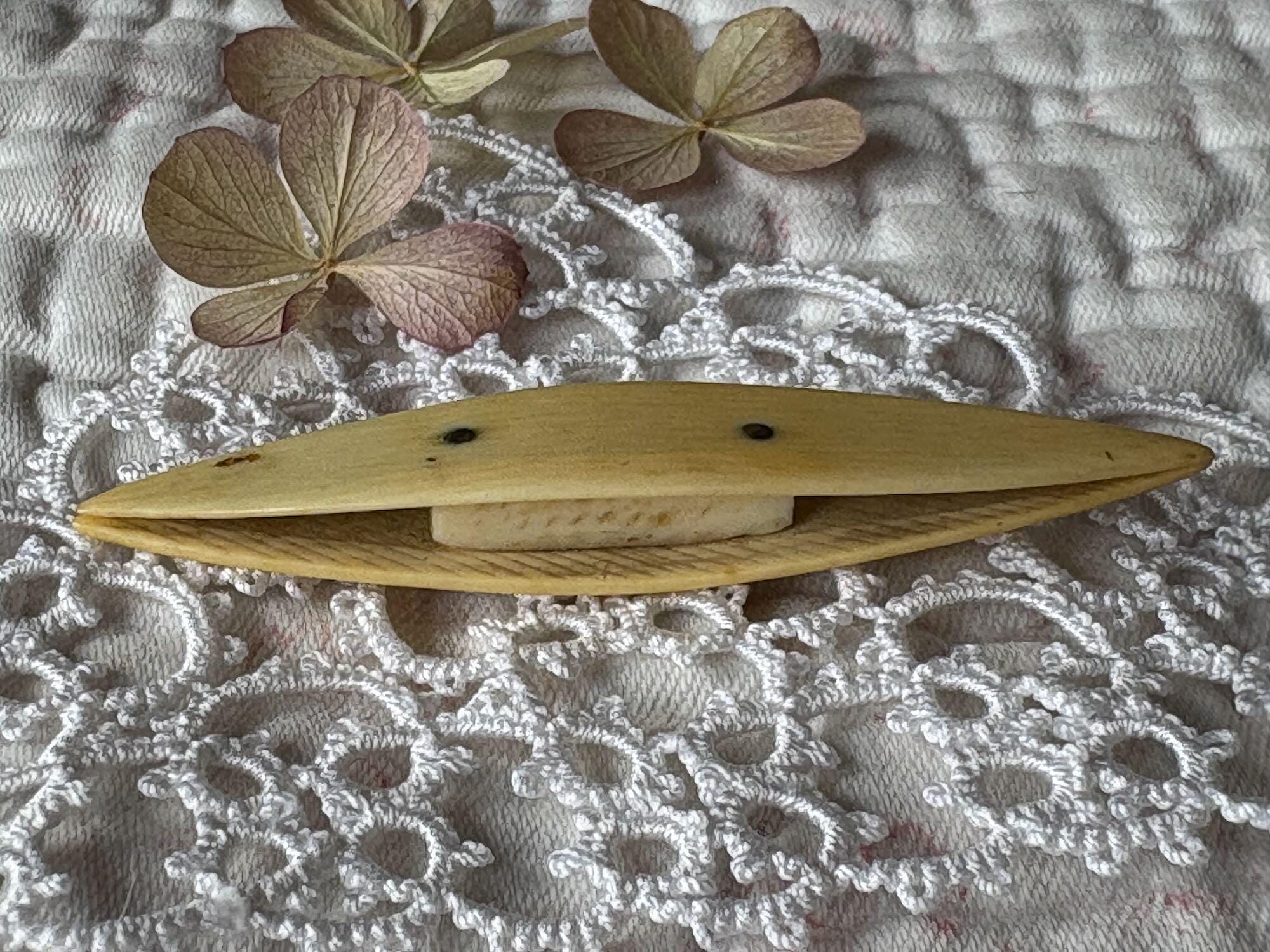 Antique French Bone Tatting Shuttle 7 Cm - Etsy