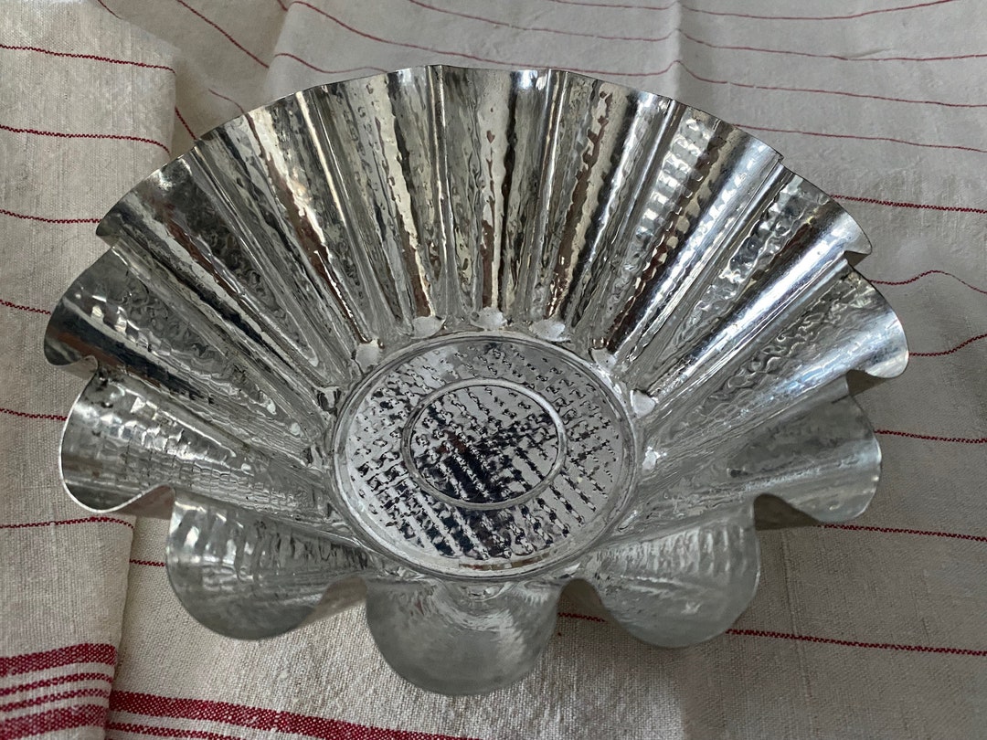 A Vintage French Brioche Tin 20 Cm Embossed Metal French Etsy