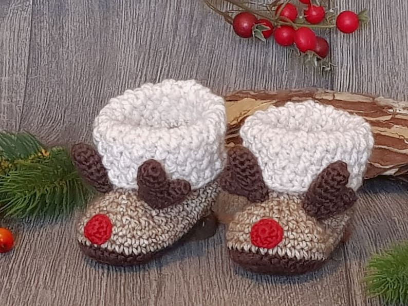 PDF: Baby Booties Reindeer 0-6 months Crochet Pattern image 4