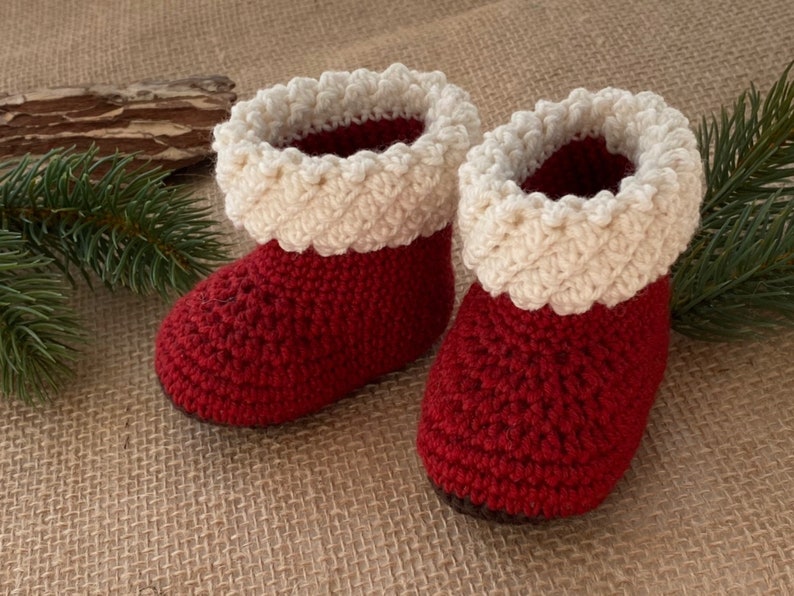 PDF: Baby Booties Santa 0-6 months Crochet Pattern image 4