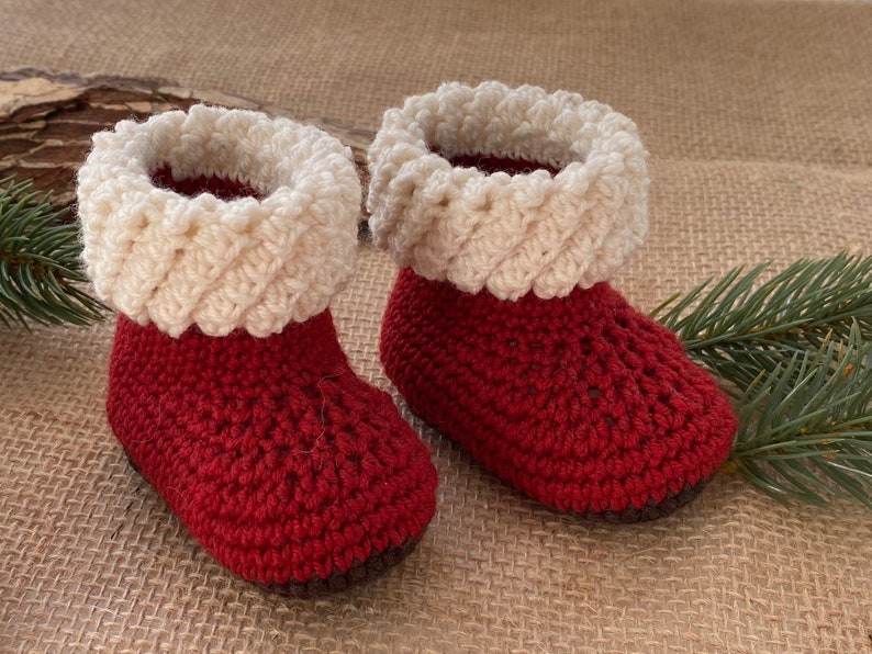 PDF: Baby Booties Santa 0-6 months Crochet Pattern image 6