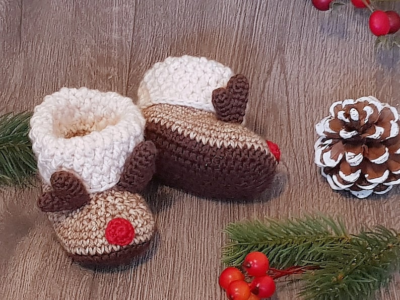 PDF: Baby Booties Reindeer 0-6 months Crochet Pattern image 3