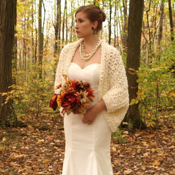 Fall Crochet Pattern | Easy Crochet Pattern | Chunky Crochet Shrug | Wedding Crochet | PDF Pattern