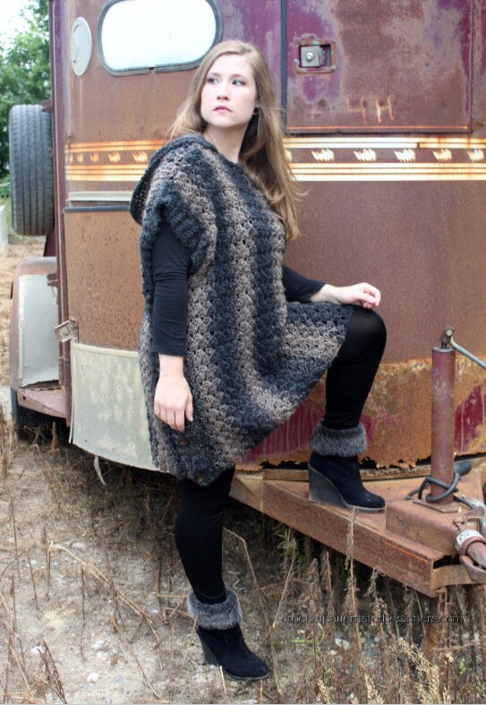 Fun Feminine Hooded Crochet Ponchos Pattern Center Crochet Poncho Knitting Patterns Fun Feminine Hooded Crochet Ponchos Pattern Center Crochet Poncho Knitting Patterns