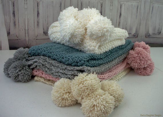 pom pom baby blanket