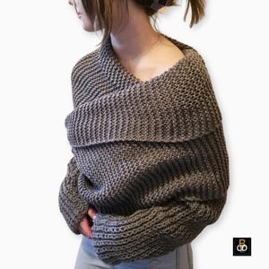 Modèle de tricot facile | Modèle de tricot écharpe pour pull | Écharpe Avec Manches | Pull croisé | La Sophie | Modèle de tricot PDF anglais