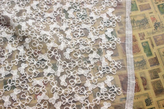 0.91x1.35 mètre de large Ivoire papillons en tissu robe maille gaze broderie dentelle robe tissu colth vêtements 6gh3 navire gratuit 585932 0.91x1.35 mètre de large Ivoire papillons en tissu robe maille gaze broderie dentelle robe tissu colth vêtements 6gh3 navire gratuit 585932