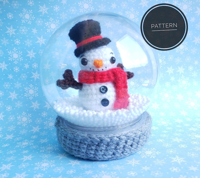 Snow Globe Crochet Pattern amigurumi pattern, crochet snowman DIGITAL PATTERN ONLY image 1