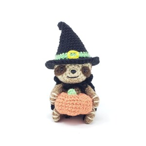 Förtrollande sengångare-mönster - halloween-sengångare-amigurumi-mönster, söt häxvirkad sengångare (ENDAST DIGITALT MÖNSTER) bild 2