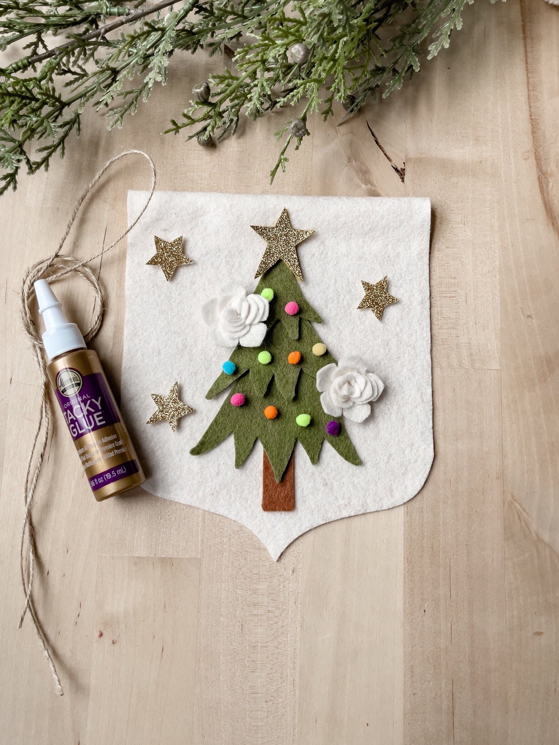 Christmas Tree Kids Activity | Craft Kit: Made By Fern+Love | Make It Yourself Kit | Felt DIY Kit | Felt Kids Crafts | Christmas Banner