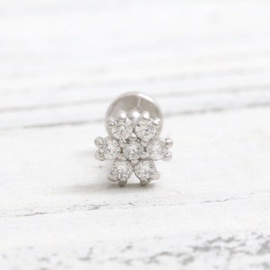 CZ, Moissanite, Labgren, Natürlicher Diamant Kleine Blume Knorpel Conch Helix Tragus Labret Piercing Ohrring mit Außengewinde 18g