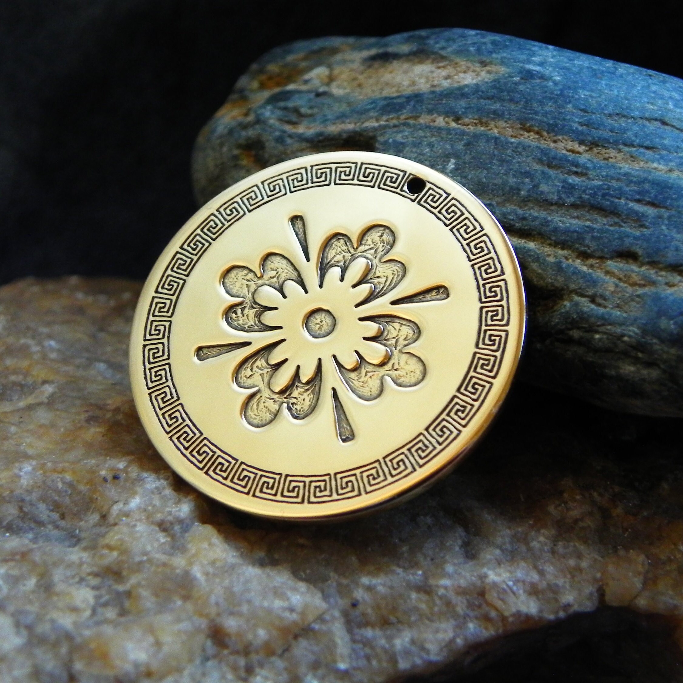 Symbol of the Greek Goddess Hebe is the goddess of youth