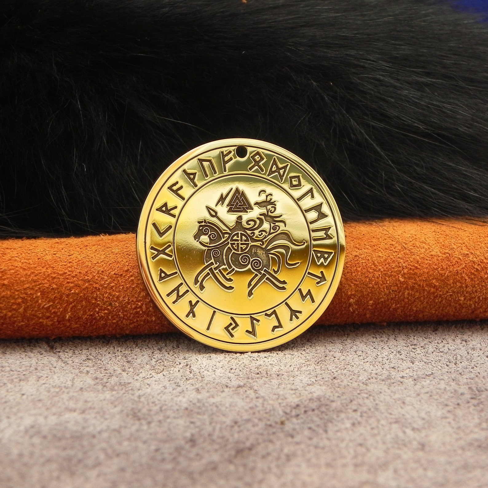 sleipnir pendant sleipnir pendant