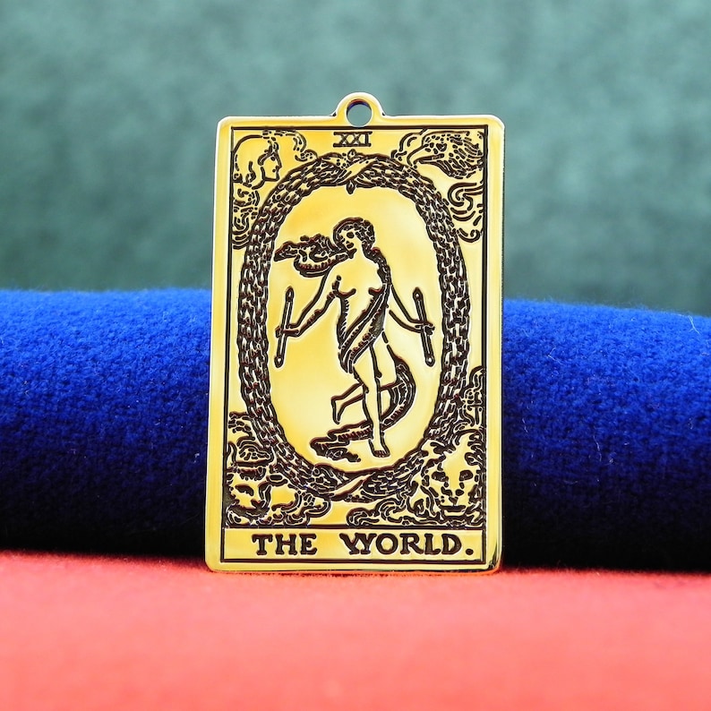 Таро как талисман. Таро как талисман. Амулеты таро. Таро как талисман. Таро как талисман.