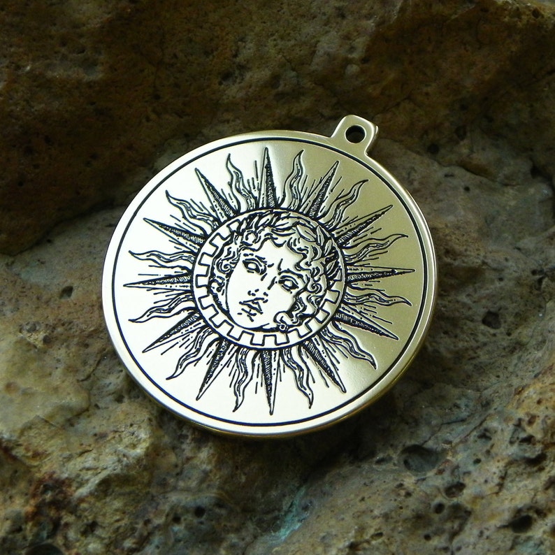 helios god of the sun