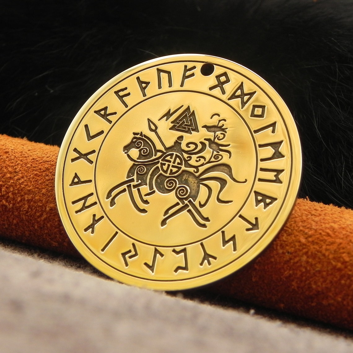 sleipnir pendant sleipnir pendant