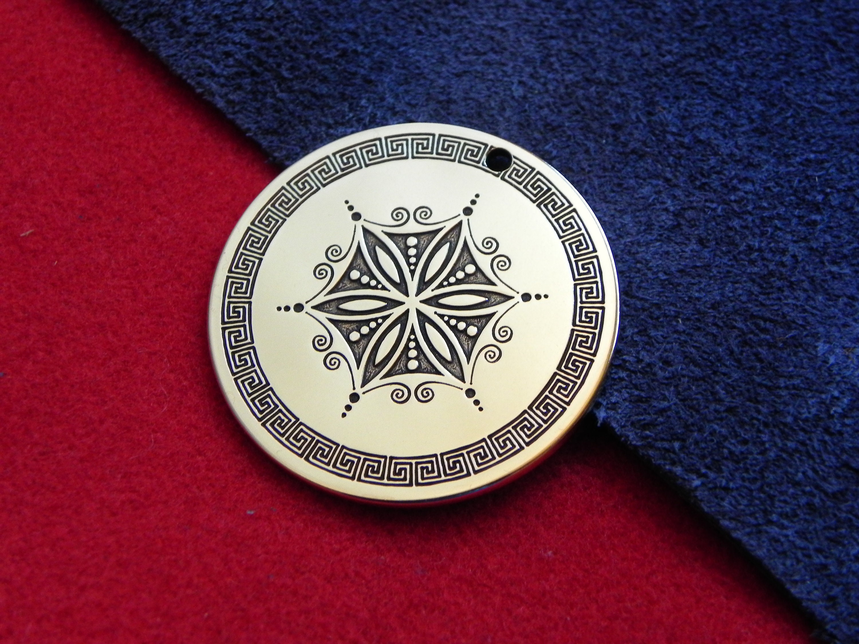 Aphrodites bloem talisman bloem van Aphrodite symbool van | Etsy