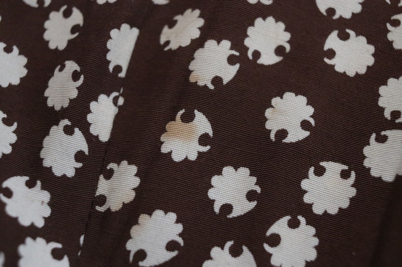 Brown Floral 1940 Vintage Day Dress