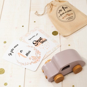 23 Baby milestone cards and its storage pouch to immortalize their development in photos image 9