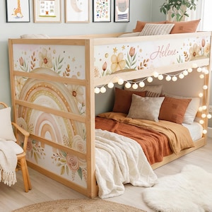 KURA Sängdekaler Flickor Personliga, Boho Regnbågsfärgade IKEA Kura Klistermärken med Namn, Avtagbar Blommig Vinylfolie