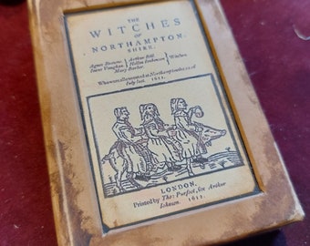 Witches mini book | witch trials | junk journal