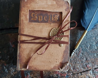 Book of Spells | Witch Junk journal | Witchcraft | Vegan friendly |Book of Shadows