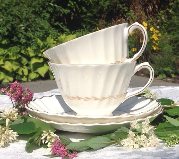Pairs of Cups /& Saucers ~ England 2 Royal Doulton ~ ADRIAN # H4816 ~ Two