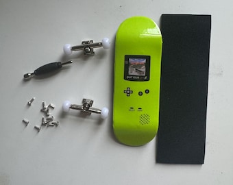 Green Kiwi Retro Console Fingerboard Kit – 100 x 32mm