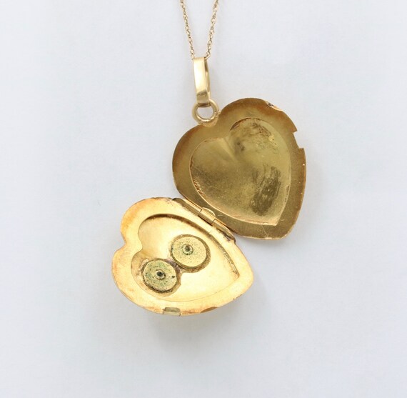 Victorian 18K Gold Heart-Shaped Locket, Antique T… - image 5