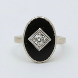 Art Deco Diamond and Onyx Ring