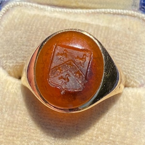 Antique Carved Carnelian Intaglio Ducks and 14K Gold Signet Ring