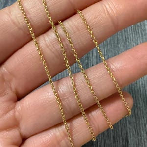 Uno a Erre böjd kabellänk 14K guldkedja, 40 cm lång