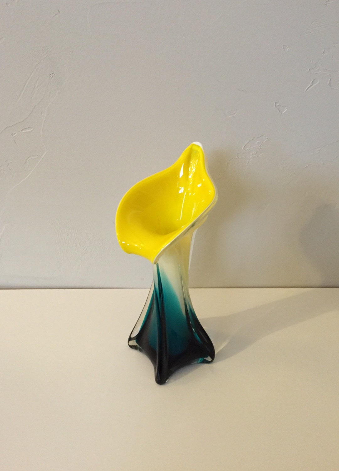 Murano Cased Art Glass Jack In The Pulpit Calla Lily Vase Hand Blown Clear Cased Glass Bright Yellow White Shaded Down To Teal Blue Base