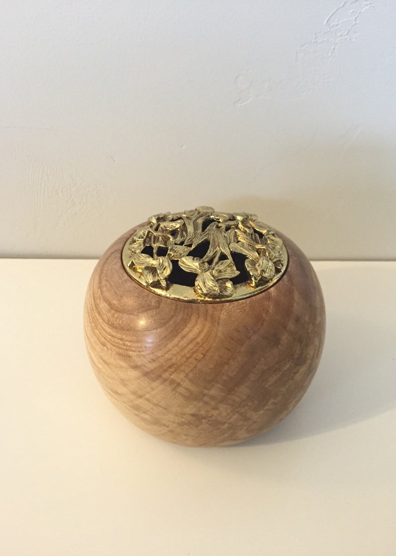 Hand Turned Elm Wood Potpourri Bowl Paired With a Vintage Etsy