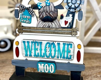 Interchangeable Highland Cow Truck Wood | Wooden Truck Decor | Highland Cow Truck Sign | Highland Cow Home Decor | Holiday Decor