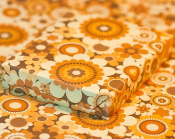 Sixties, Seventies Floral Patterned Retro Wrapping Paper - STYLE 3 (50CM x 70CM)