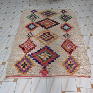 tapis boucherouite authentic vintage azilal moroccan berber