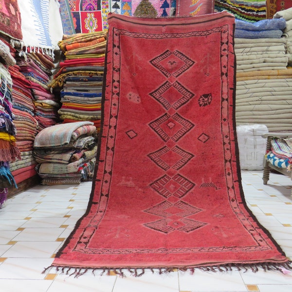 Antique Beni M'guild rug authentic vintage 100% WOOL red rug moroccan berber