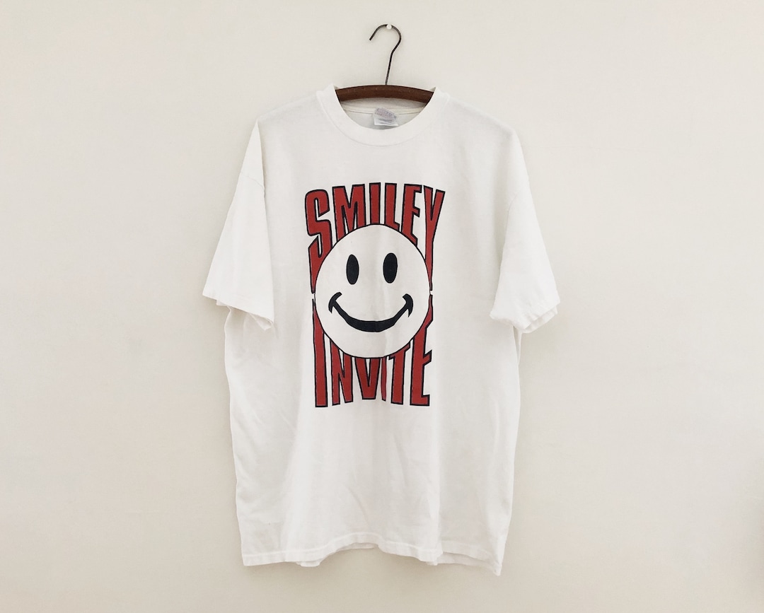Vintage 90s Smiley Face Cross Country T-shirt - Hanes Beefy-t, XL