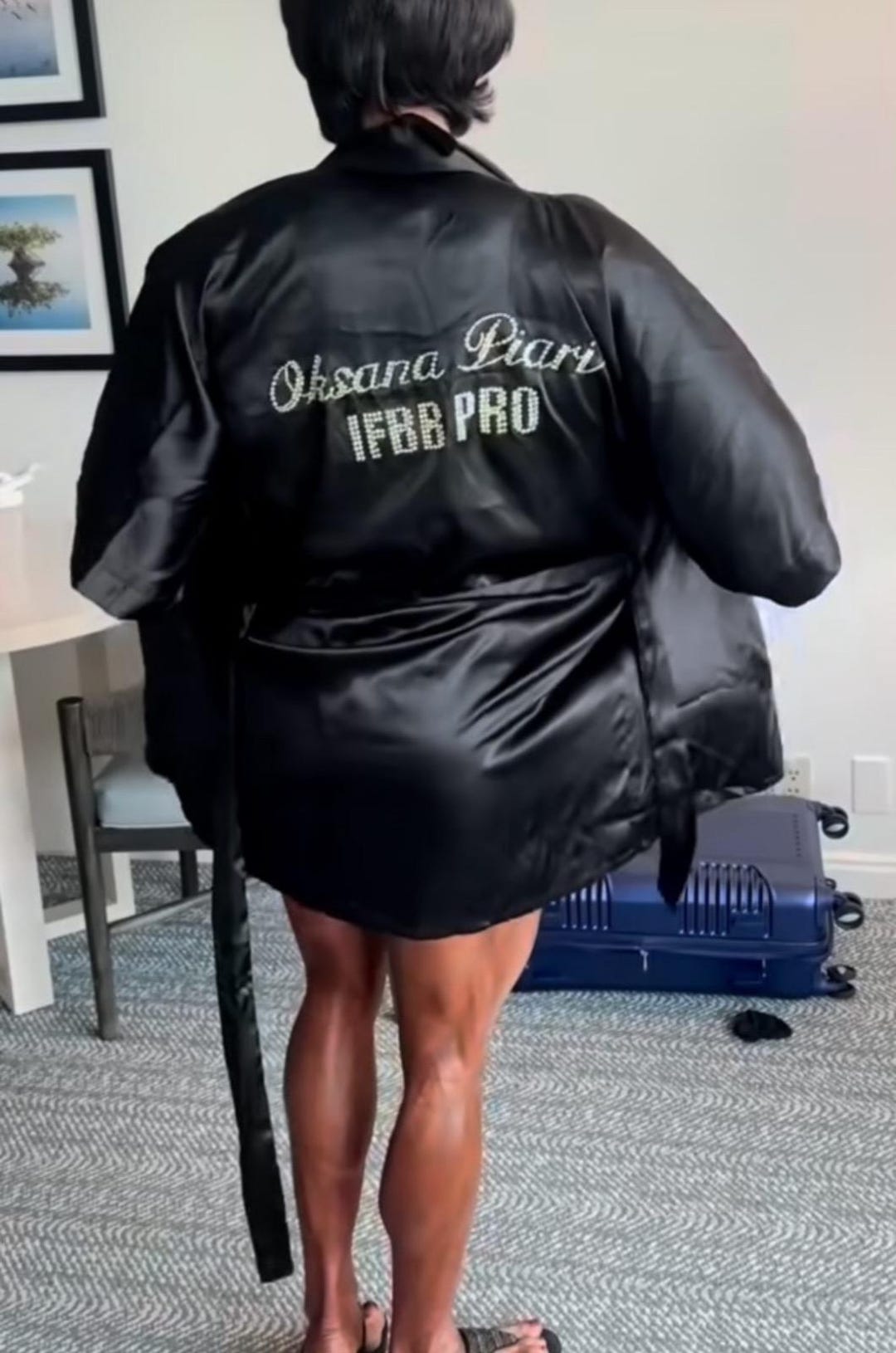 Gym Robe NPC,IFBB,WBFF Black Competition Robe With Crystals/personal Logo/posing ...