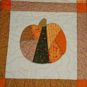 Colgante de pared acolchado de calabaza