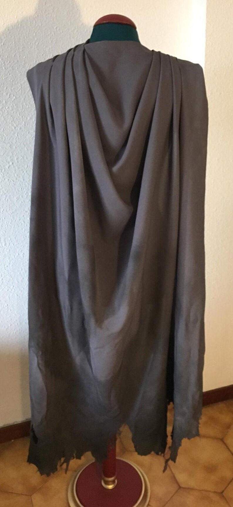 guia. Mandalorian cape starwars cosplay pattern PDF guide Capa Mandaloriano Star Wars patr\u00f3n PDF